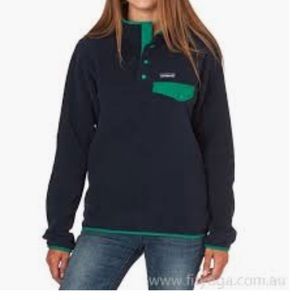Women’s Patagonia sweater
